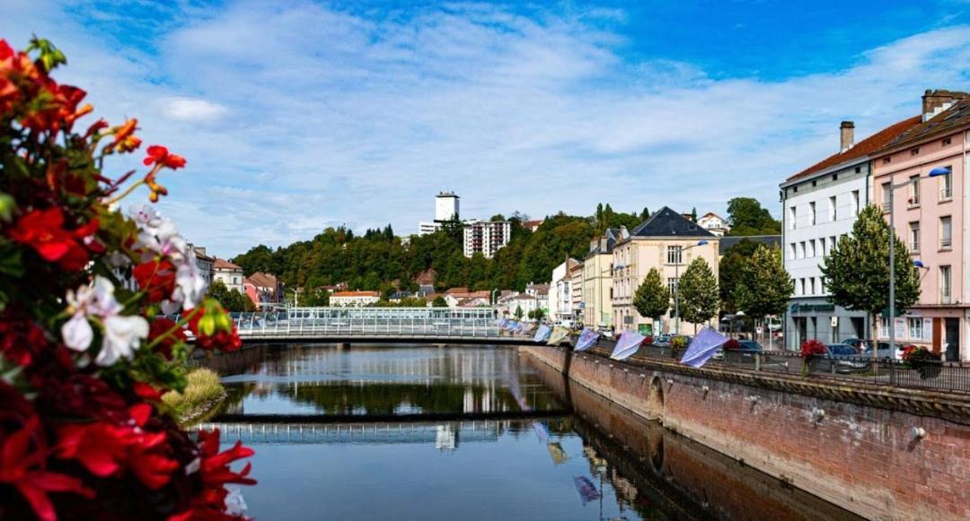 Gite Spa "La Foret Argentee" Proche Gerardmer Laveline-du-Houx Esterno foto