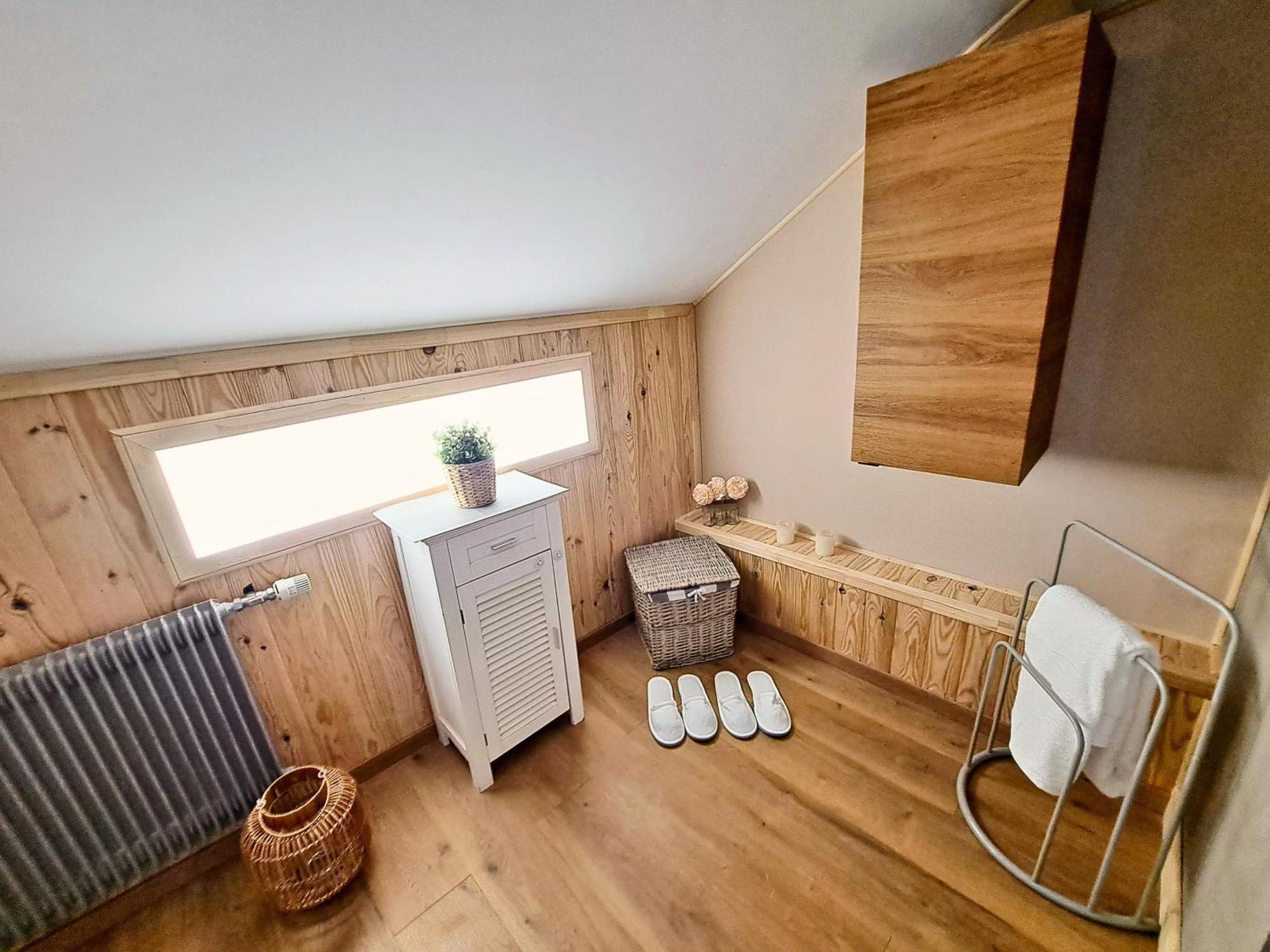 Gite Spa "La Foret Argentee" Proche Gerardmer Laveline-du-Houx Esterno foto